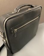 Louis Vuitton Aktetas, Ophalen, Zwart, Leer