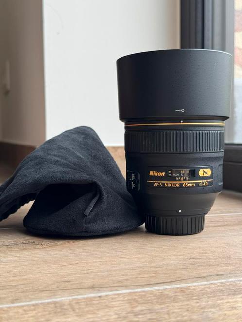 Nikon 85mm f1.4g geweldige staat., Audio, Tv en Foto, Foto | Lenzen en Objectieven, Zo goed als nieuw, Ophalen