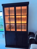Moderne zwarte vitrinekast met LED + tafel, Huis en Inrichting, Ophalen, Zo goed als nieuw