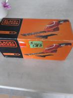 Snoeien van buxcus met herlaadbarecacu, Ophalen