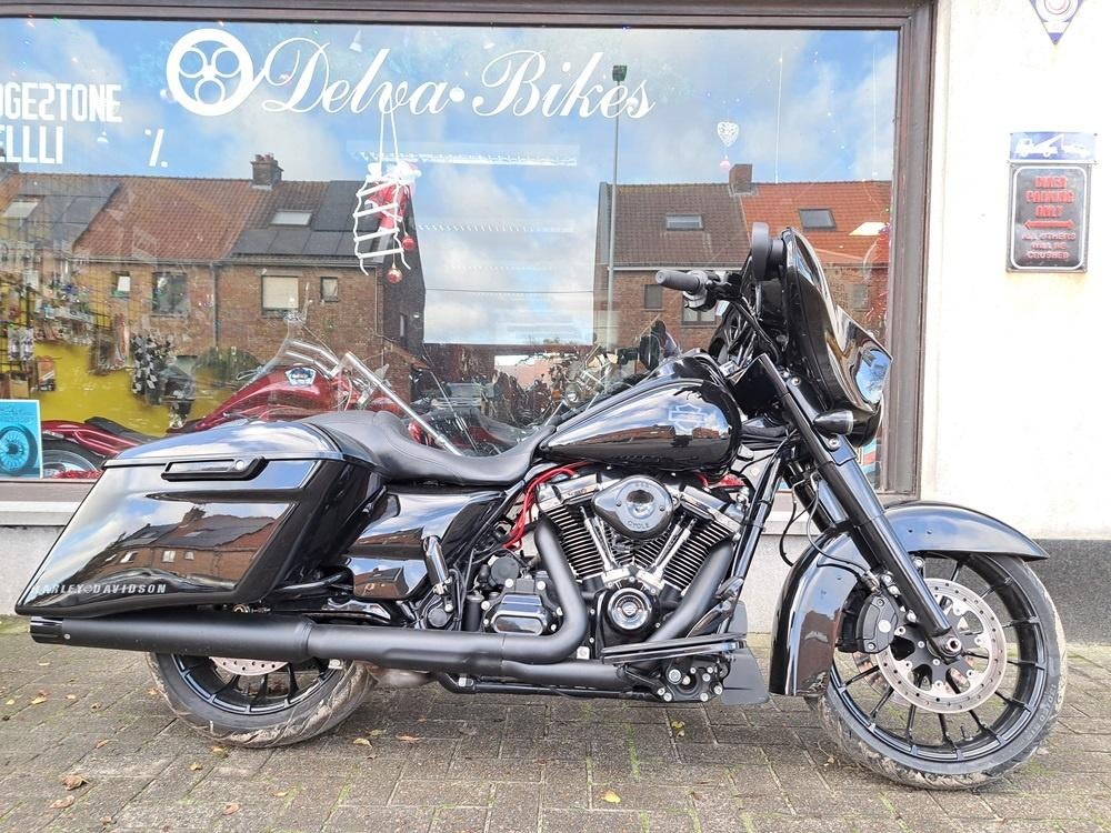 Spécifications Harley FLHXS Streetglide - 2018 - 25632 km, Motos, Motos | Harley-Davidson, Entreprise, Tourisme, plus de 35 kW
