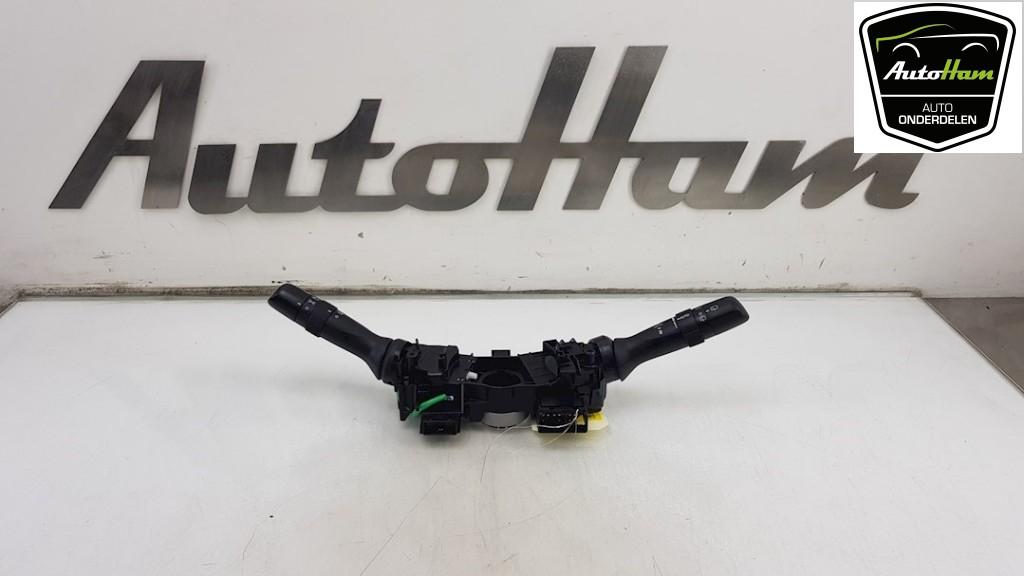 COMBINE COMMODO Toyota Yaris III (P13) (01-2010/09-2020), Autos : Pièces & Accessoires, Utilisé, Toyota