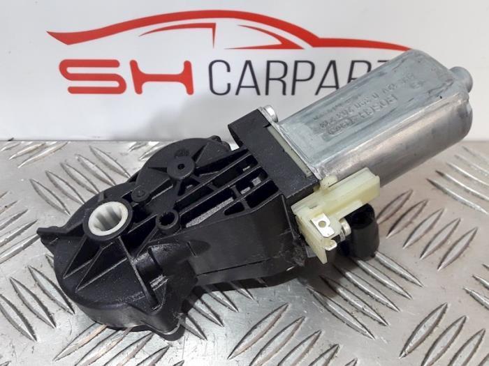 Stoelmotor van een Mercedes ML-Klasse, Auto-onderdelen, Interieur en Bekleding, Mercedes-Benz, Gebruikt, 3 maanden garantie, Ophalen of Verzenden