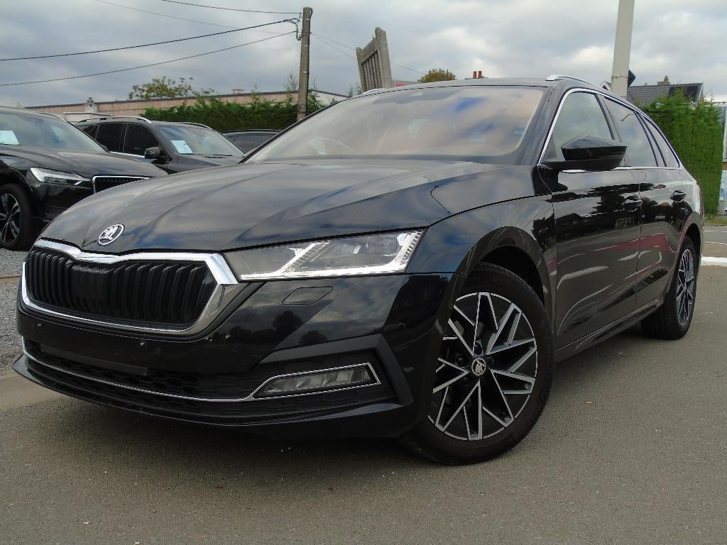 Skoda Octavia Sw 2.0TDI DSG*202*1e Eigen*Keyless Go*AUTOMAAT, Auto's, Skoda, Bedrijf, Te koop, Octavia, Achteruitrijcamera, Adaptieve lichten