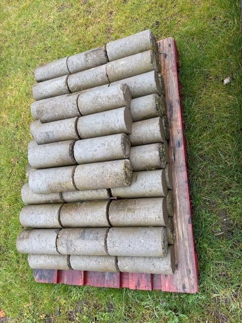 Betonnen palissaden, Tuin en Terras, Ophalen, Gebruikt, 25 tot 50 cm, 200 cm of meer