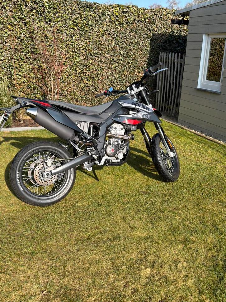 Aprilia sx 125, Motoren, Motoren | Aprilia, Particulier, SuperMoto, 11 kW of minder, 1 cilinder, Minimaal motorrijbewijs A1, ABS