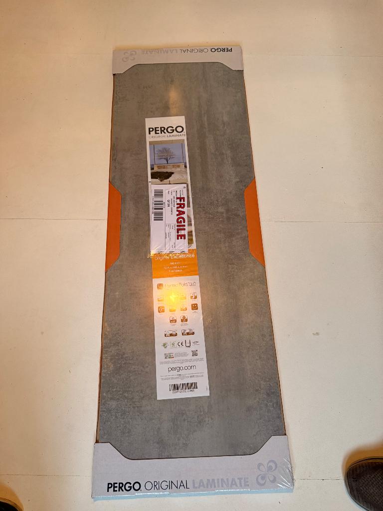 Klikvinyl Pergo, Ophalen, Kunststof, Overige typen, Nieuw