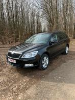 Skoda Octavia 4x4, Auto's, Euro 5, Stof, Zwart, 4 cilinders