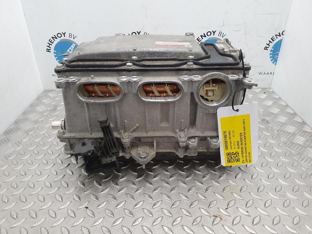 TOYOTA AURIS E18 ZWE186L EV / HYBRIDE INVERTER G920047190 20, Ophalen of Verzenden, Gebruikt, Stiba lid