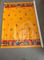 Housse de table, dessus en plastique avec dos en tissu, Enlèvement, Comme neuf, Rectangle, Intérieur