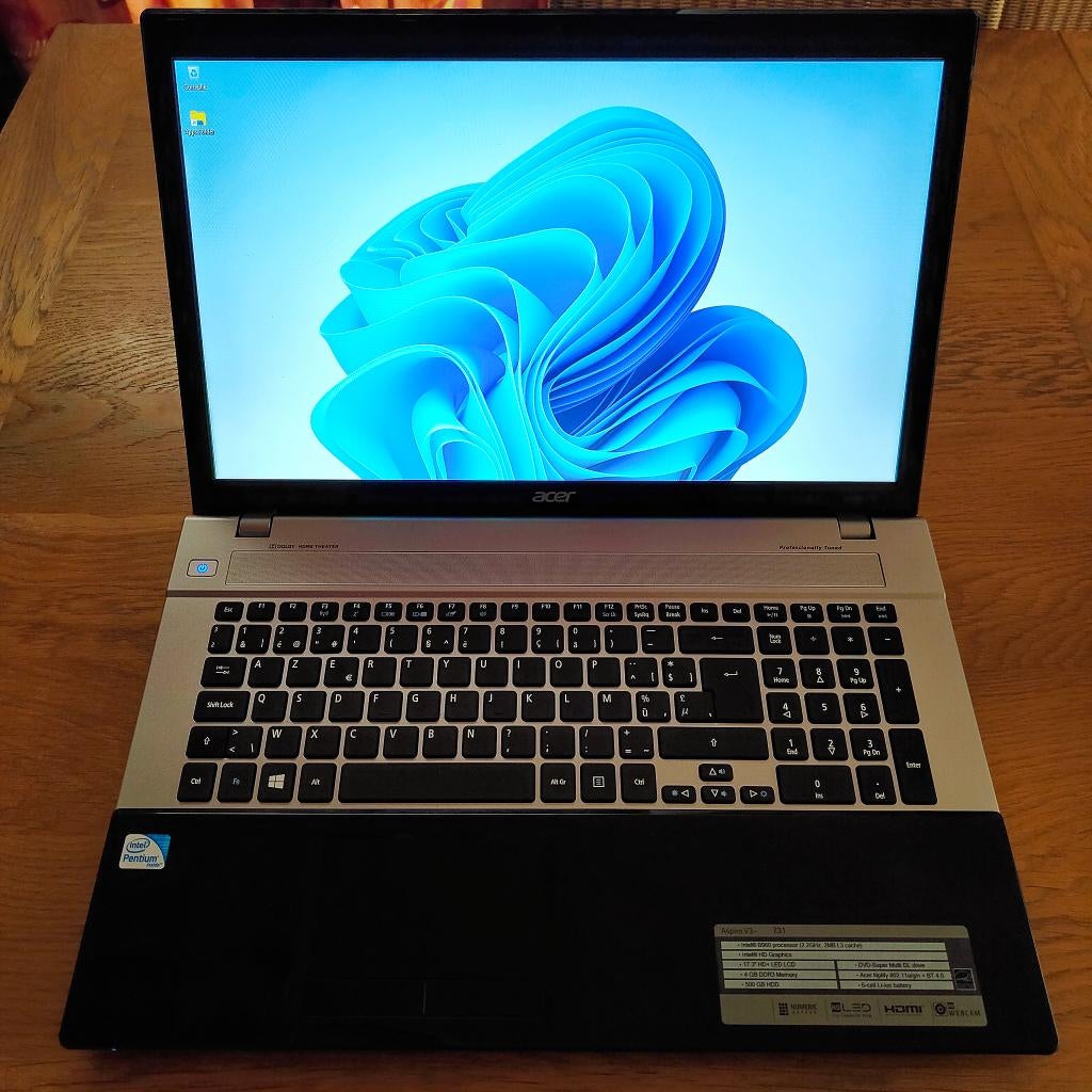 Acer Aspire V3-731, 16 GB RAM, 506 GB SSD, Win 11 Pro, B960, Computers en Software, Windows Laptops, Refurbished, 17 inch of meer