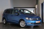 Volkswagen Touran Touran 1.6 TDi SCR Highline ACC Camera Gar, Autos, Cuir, https://public.car-pass.be/vhr/32626667-e007-4d89-9e5f-51b9b7285475