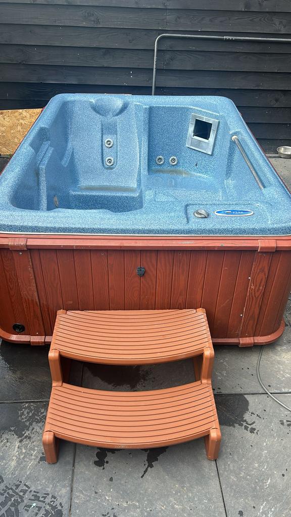 ❤️‍🔥 Gebruikte jacuzzi ❤️‍🔥 3 personen werkt perfect, Tuin en Terras, Zwembad-toebehoren, Zo goed als nieuw, Filter, Ophalen of Verzenden