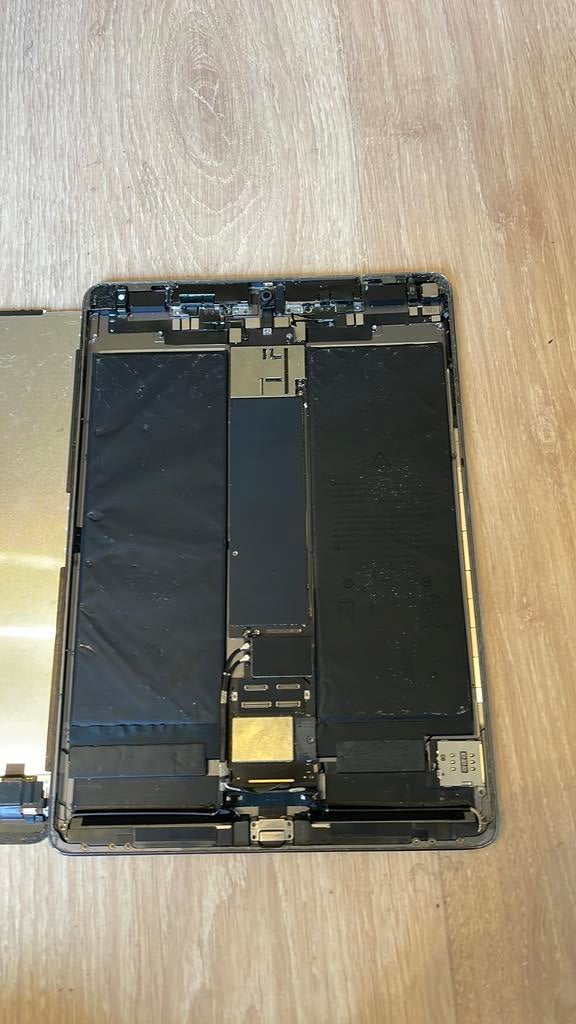 Ipad air 3rde generatie 64GB, Computers en Software, Moederborden, Ophalen, Niet werkend, Overige typen, Overige soorten