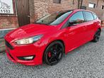 Ford Focus RED-BLACK " EDITION" SPORT 1.5 motor 150PK, Autos, Ford, Achat, Entreprise, Boîte manuelle, 127 g/km