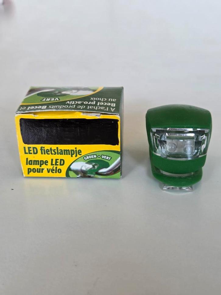 Lampe de vélo en cuir, Vélos & Vélomoteurs, Accessoires vélo | Éclairage de vélo, Comme neuf, Enlèvement ou Envoi