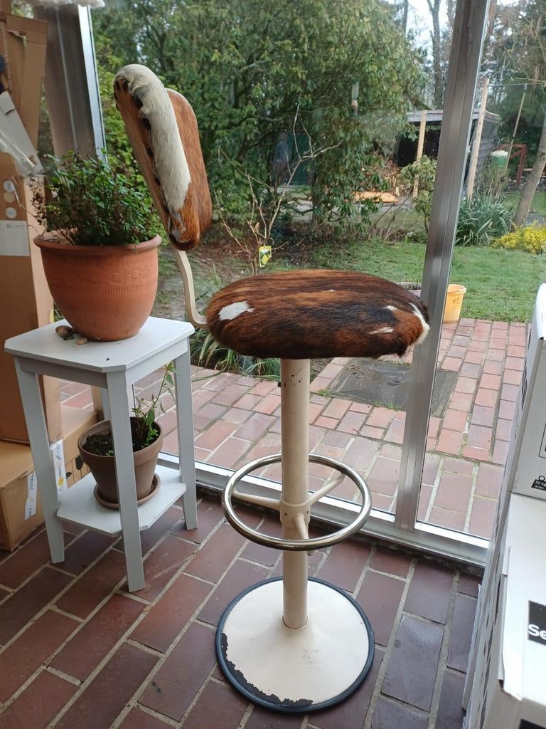 Retro barkruk vintage, Ophalen