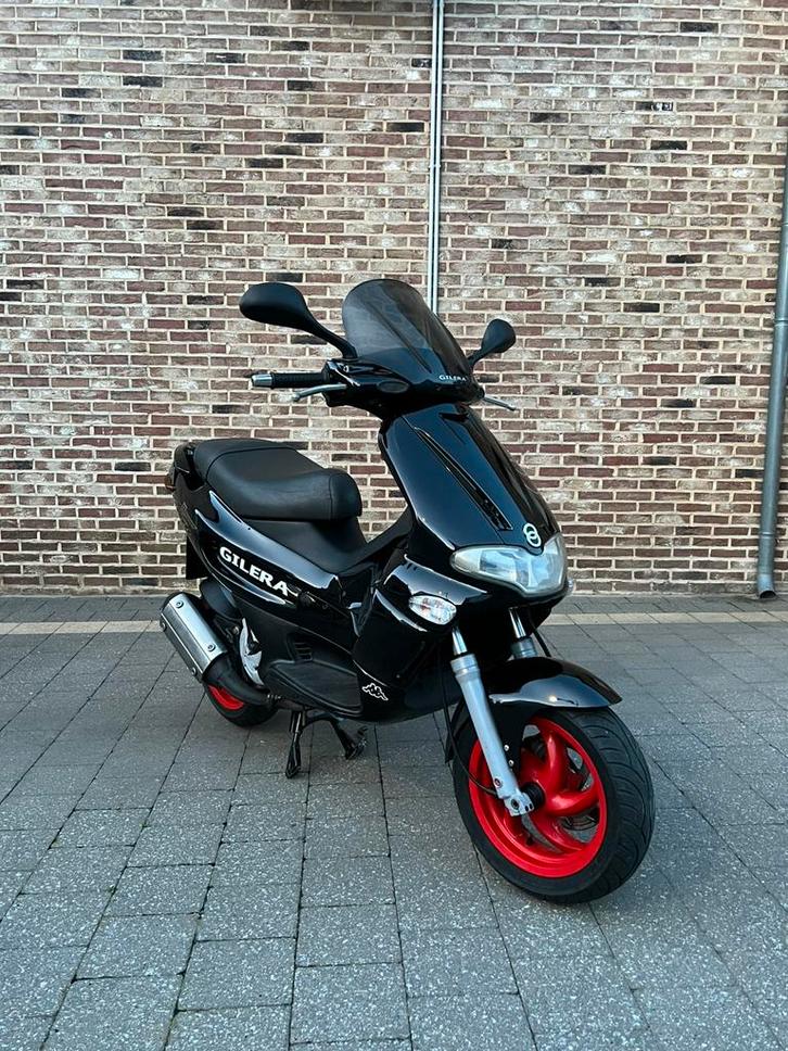Gilera runner 180cc, Vélos & Vélomoteurs, Scooters | Piaggio, Comme neuf, Autres modèles, Essence, Enlèvement