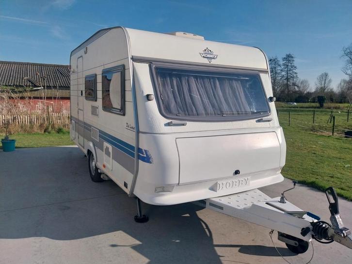 Hobby De Luxe 400S, Caravans en Kamperen, Caravans, Bedrijf, Hobby, Mover, Serviceluik, Ophalen