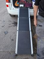 Rampe pour chien neuve entre 1m50 et 2 m, Animaux & Accessoires, Enlèvement ou Envoi