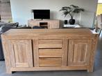 Inboedel: tv-kast, dressoir, vitrine, tafel, stoelen, Ophalen