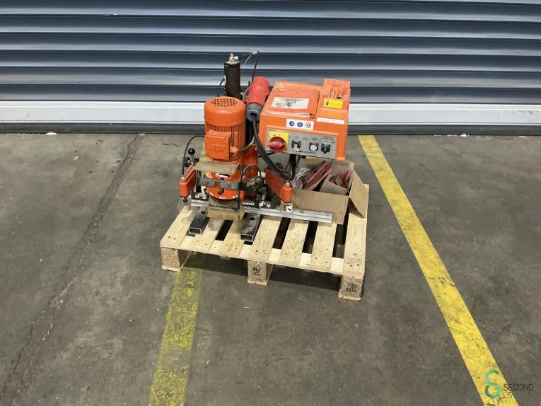 Blum Minipress MSP, Articles professionnels, Machines & Construction | Travail du bois