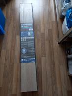 Laminaat + plinten, Enlèvement, Aggloméré