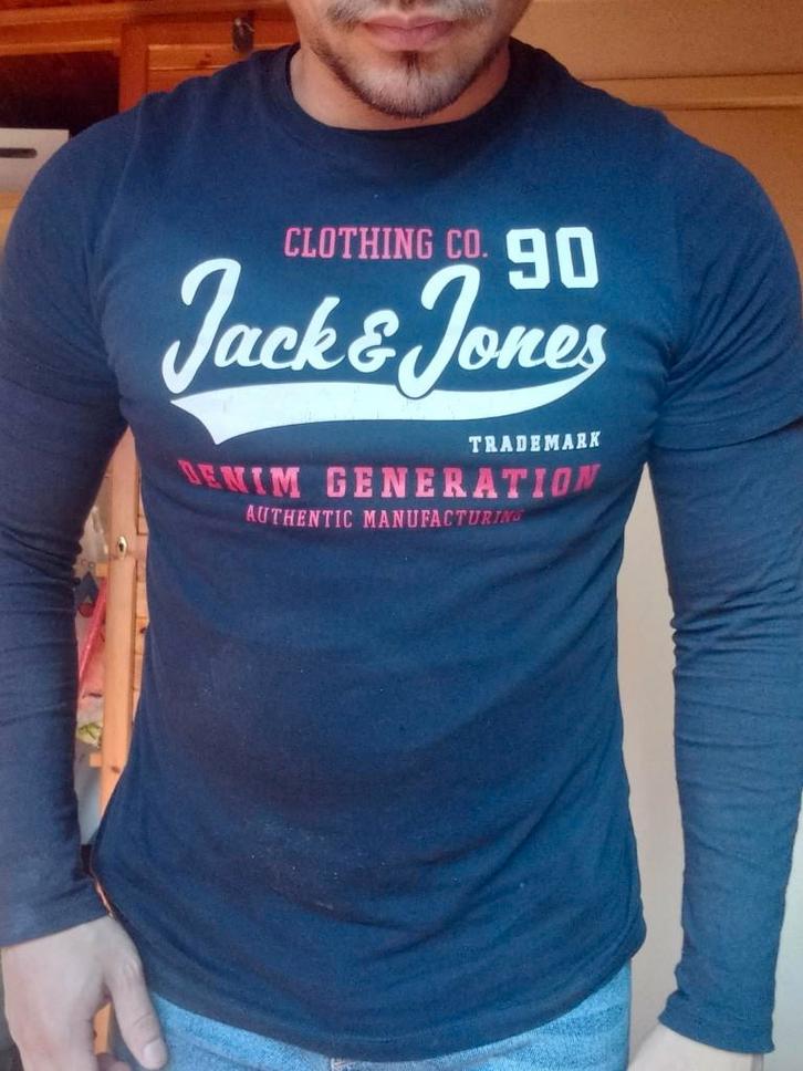 Jeune massage relaxant, sportif zen, Services & Professionnels, Bien-être | Masseurs & Salons de massage, Massage relaxant, Massage sportif