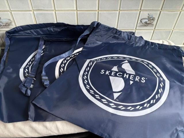 Sac Skechers bleu & blanc, neuf, Enlèvement, Neuf, Bleu, Autres marques