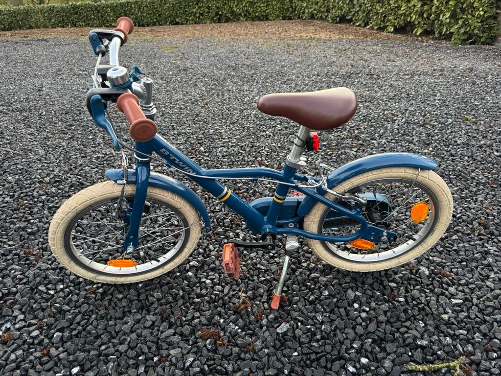 Vélo Decathlon B’TWIN 900 City bleu 16 pouces, Enlèvement, Utilisé, 16 à 20 pouces, Stabilisateurs