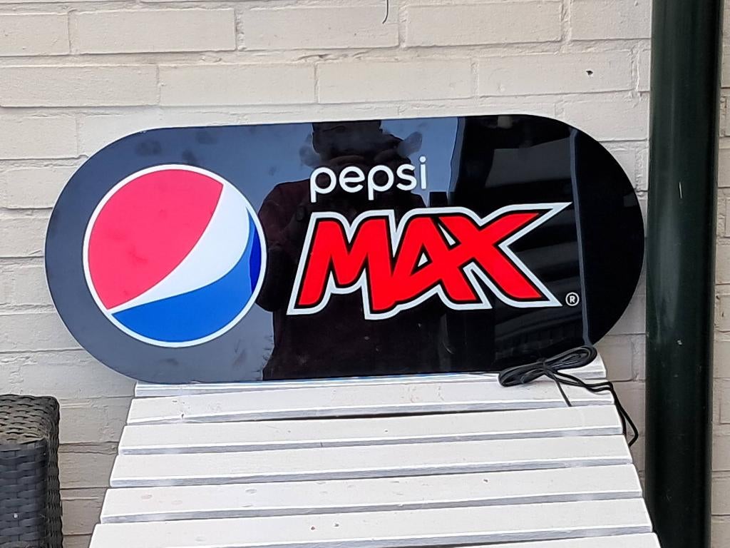 Pepsi Max lichtreclame, Verzamelen, Ophalen of Verzenden, Zo goed als nieuw, Lichtbak of (neon) lamp