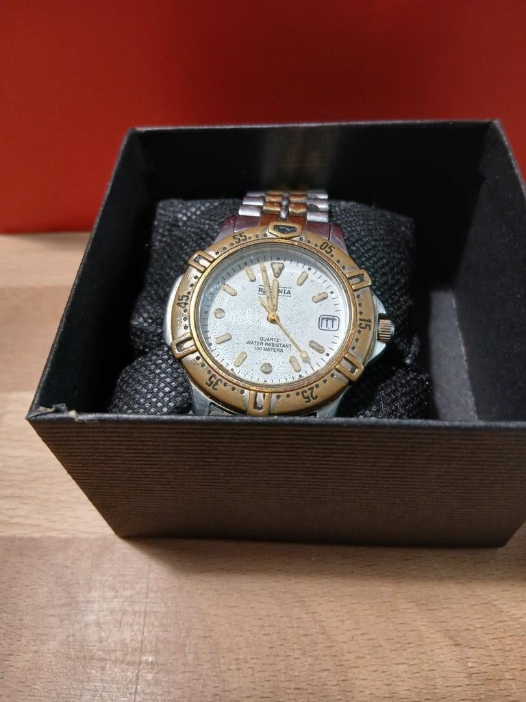 Montre RODANIA vintage sw20783, Montre-bracelet, Autres marques, Enlèvement ou Envoi, Acier