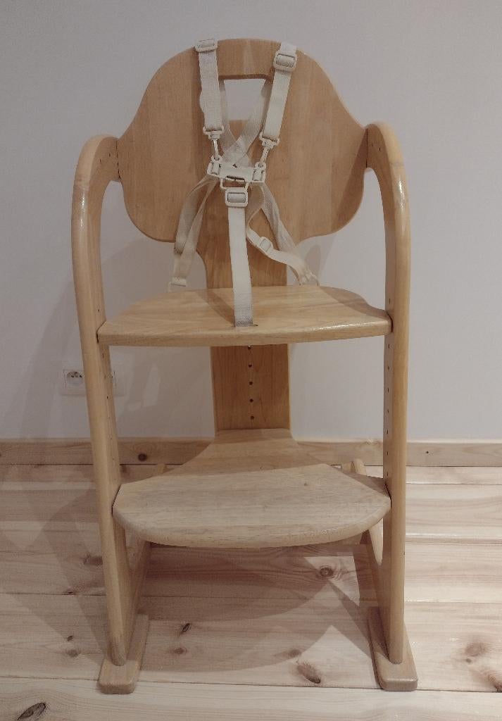 Houten kinderstoel van het merk Tiamo (meegroeistoel), Enlèvement, Comme neuf, Chaise évolutive, Ceinture(s)