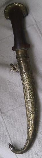 Décoration Nord-Africaine, fourreau cuivre ciselé Vintage, Enlèvement ou Envoi, Cuivre