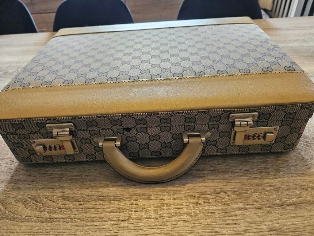 Bestekkoffer 72-delig - nieuw en compleet (Cook&Co), Enlèvement