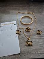 Chanel sieraden, Hangers, Verzenden, Zwart, Nieuw