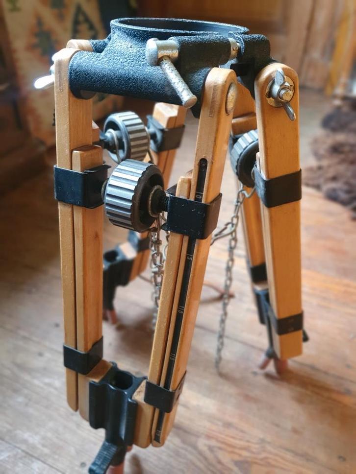 Vintage houten camerastatief, Audio, Tv en Foto, Fotografie | Statieven en Balhoofden, Ophalen