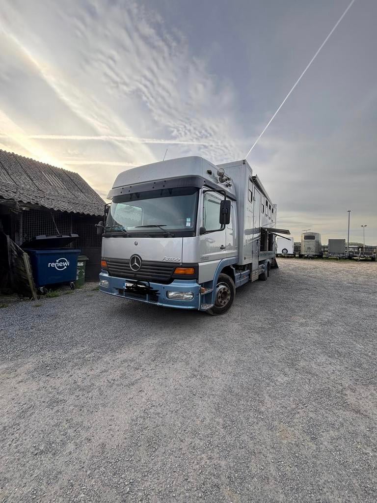 Mercedes Atego paardenvrachtwagen, Stof, Blauw, Mercedes-Benz, Overige kleuren