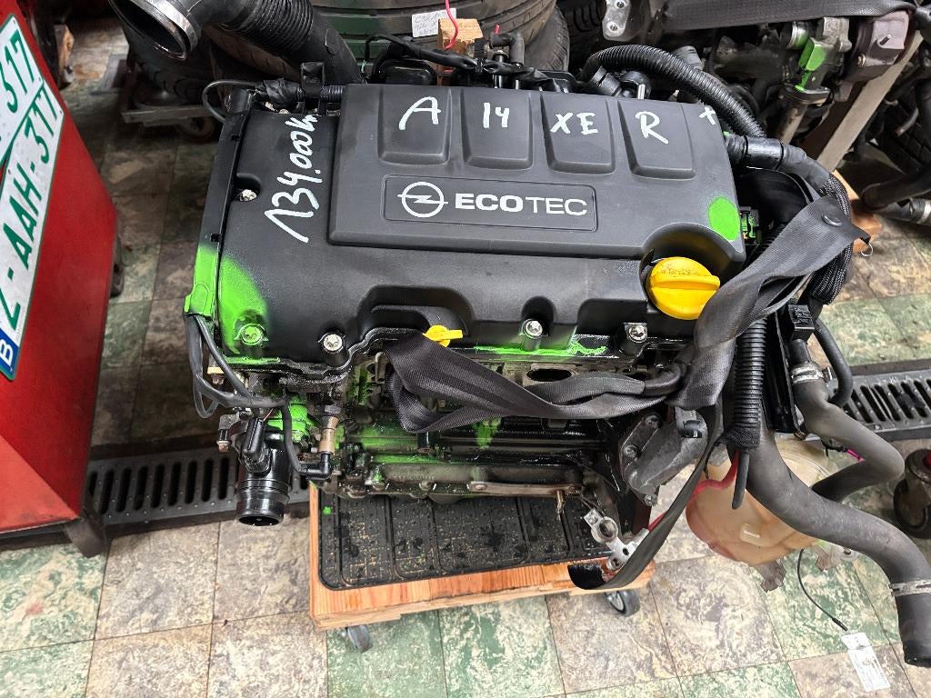 MOTEUR 1400 OPEL EURO 5 A14XER, Autos : Pièces & Accessoires, Moteurs & Accessoires, RUE BRIGADE PIRON 307, Enlèvement, Utilisé
