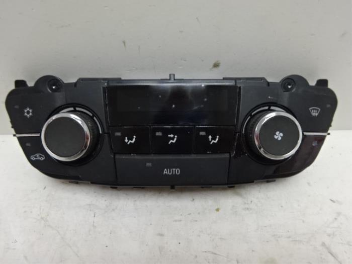 Panneau de commandes chauffage d'un Opel Insignia, Autos : Pièces & Accessoires, Tableau de bord & Interrupteurs, Opel, Utilisé