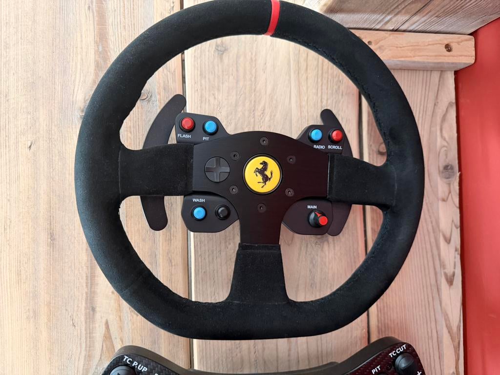 Thrustmaster ferrari 599xx evo 30 add on alcantara, Ophalen, Zo goed als nieuw