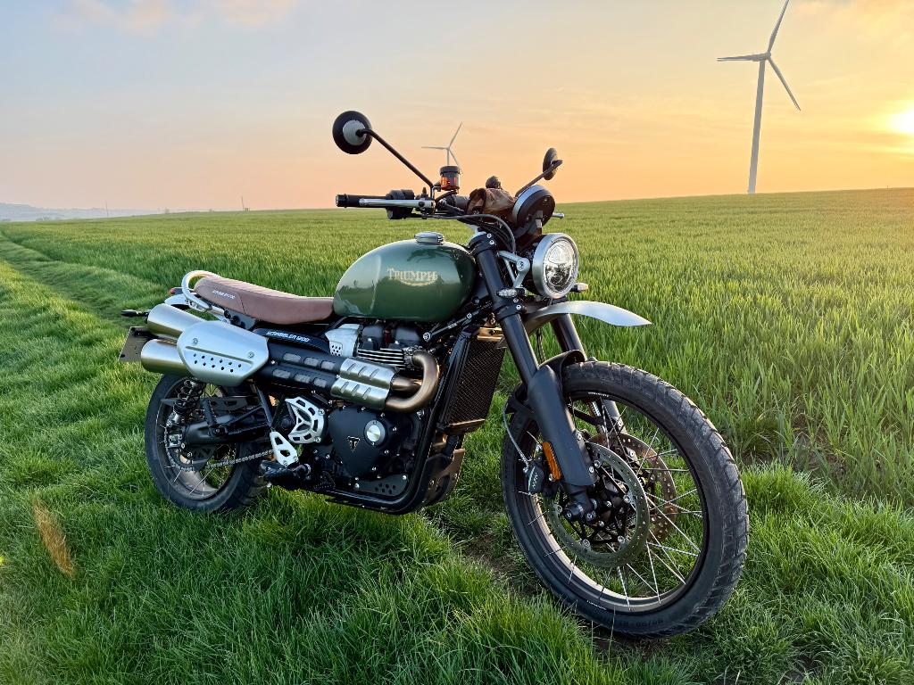 Triumph Scrambler 1200X'25, 2 cilinders, Nieuw, Motorrijbewijs A, Bedrijf