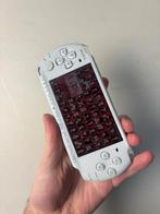 Playstation Portable Pearl White PSP-3000, Enlèvement ou Envoi, Utilisé, Blanc, PSP