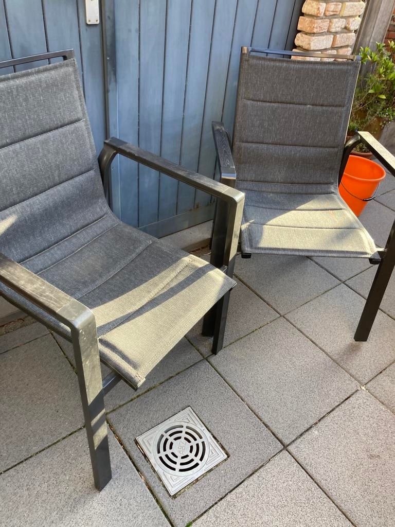 Twee stapelbare tuinstoelen, Tuin en Terras, Ophalen, Zo goed als nieuw