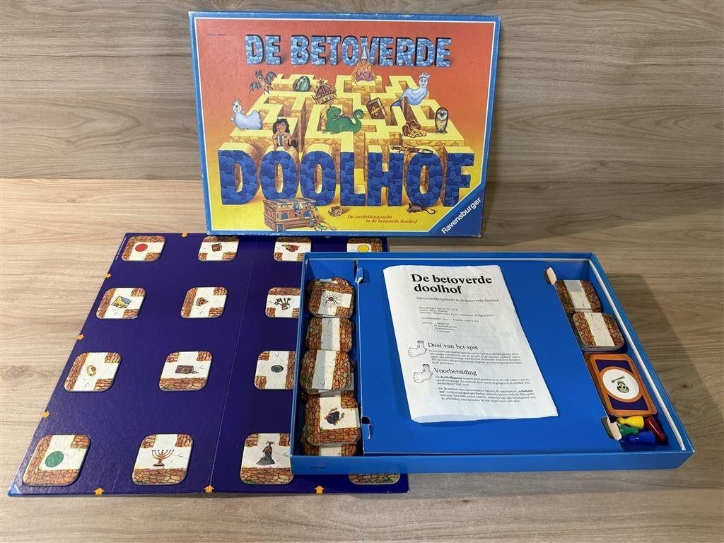 De betoverde doolhof - s5916, Hobby en Vrije tijd, Gezelschapsspellen | Bordspellen, Verzenden, Zo goed als nieuw