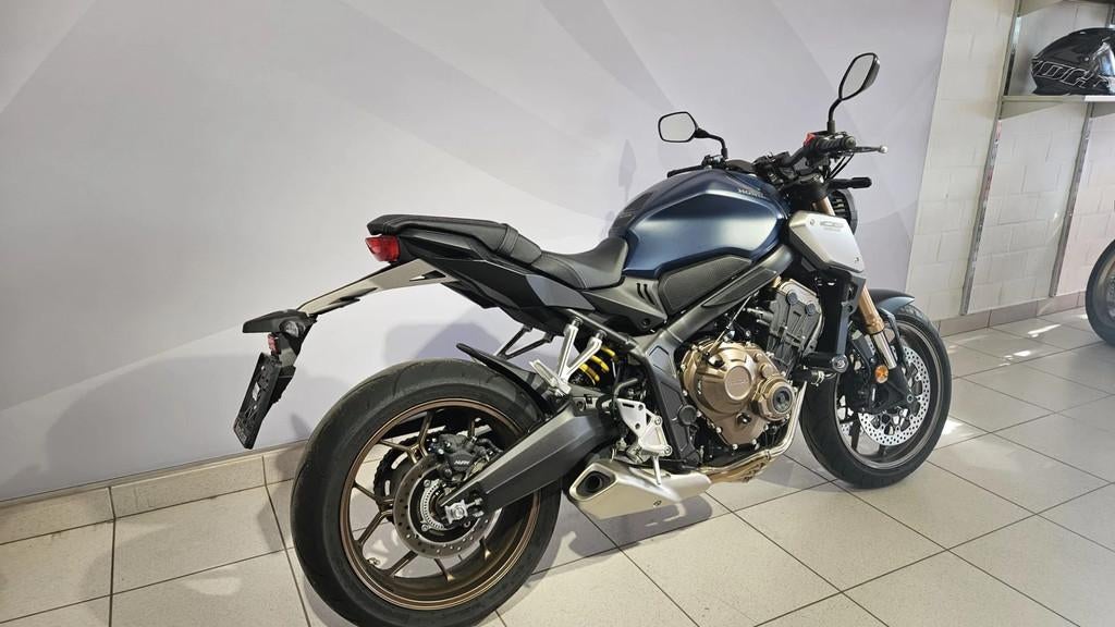 Honda CB650R (bj 2022), Motoren, Motoren | Honda, Bedrijf, Meer dan 35 kW, Overig, 650 cc