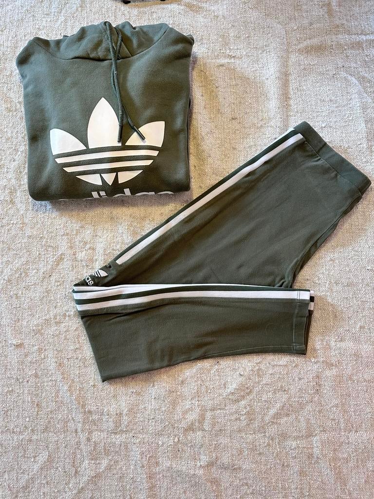 Adidas trainingspak, Overige typen, Ophalen of Verzenden, Maat 36 (S), Gedragen