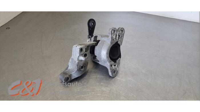 Motorsteun van een Fiat Talento, Auto-onderdelen, Ophanging en Onderstel, Fiat, Gebruikt, 3 maanden garantie, Ophalen of Verzenden