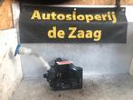 Ruitensproeiertank voor van een Skoda Fabia, Auto-onderdelen, Gebruikt, -, -, Ophalen of Verzenden