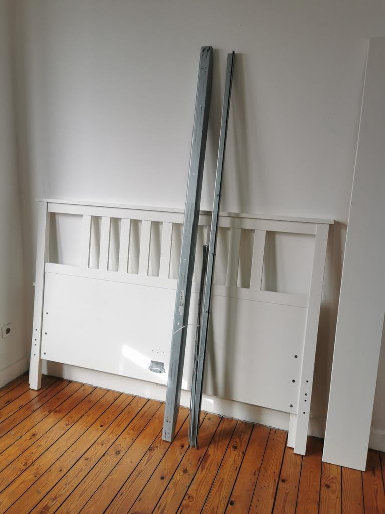 Cadre de lit 160x200, Maison & Meubles, Enlèvement, Blanc